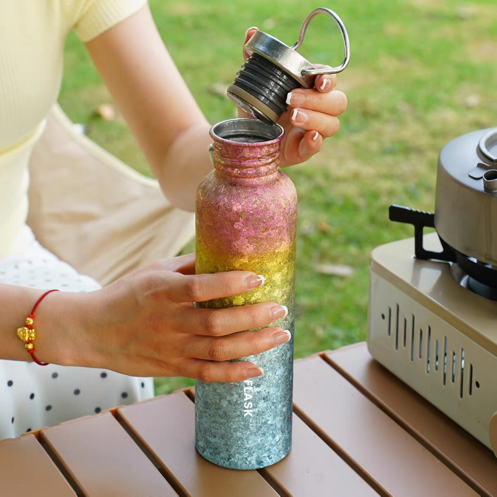 750ML Titanium Anodized Single-Layer Water Bottle